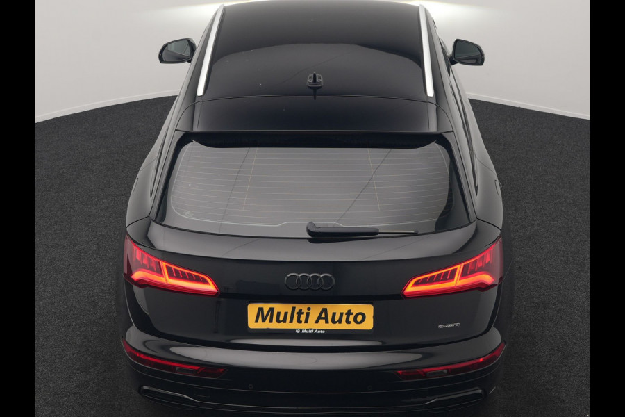 Audi Q5 50 TFSI e Quattro S Line PHEV 300pk Dealer O.H. | Trekhaak Af Fabriek | Sportstoelen Verwarmd | Keyless | 20"L.M | Apple Carplay | Virtual Cockpit | Navigatie | DAB | Plug In Hybrid |