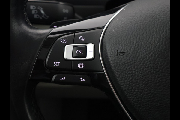 Volkswagen Tiguan 2.0 TSI 4Motion Highline Business Automaat | 360° Camera | Trekhaak | Vol leer | Stoelverwarming | Schuif-/Kanteldak |
