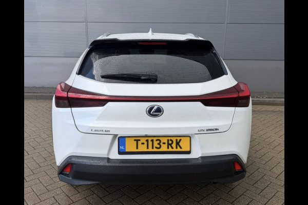 Lexus UX 250h Executive Line