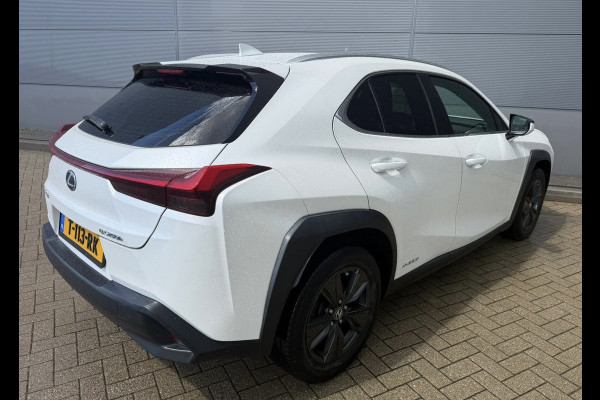 Lexus UX 250h Executive Line