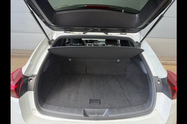 Lexus UX 250h Executive Line