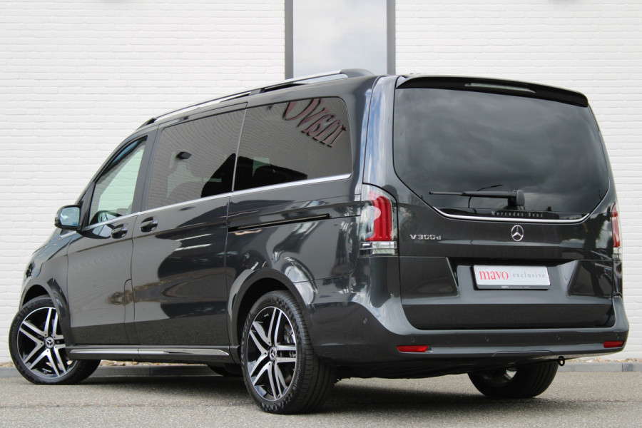 Mercedes-Benz V-Klasse 300d / Exclusive / 6 Persoons / Luchtvering / Pano / INCL BTW-BPM / 2x Elec Schuifd / 360 Cam / Burmester / Vol Opties / NIEUW!!