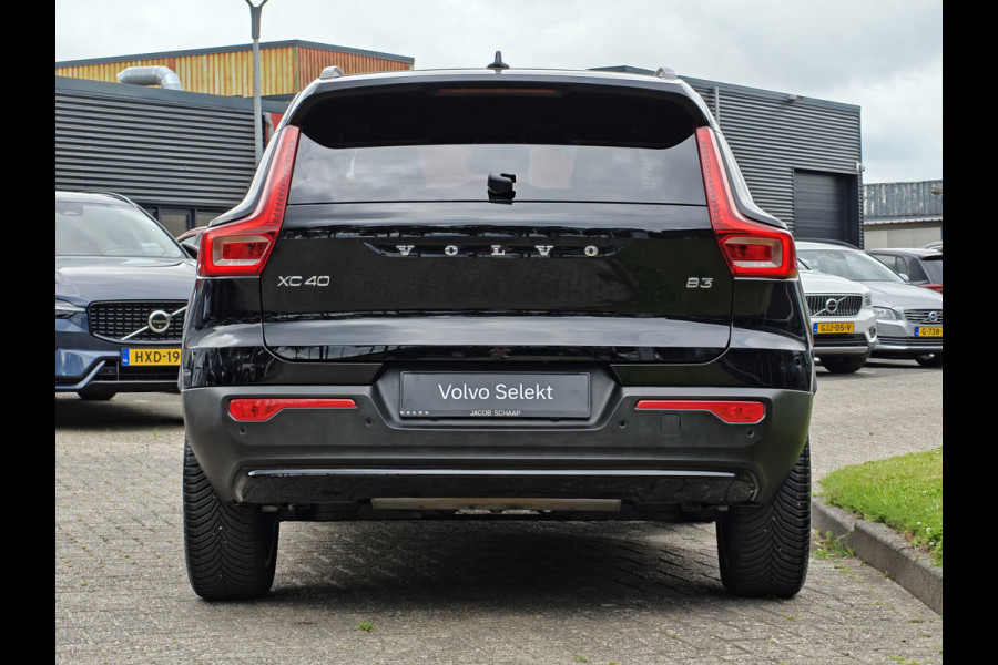 Volvo XC40 B3 180PK Plus Dark | H&K | Elektr. Stoelen | verw. Voorstoelen | ACC | 19''