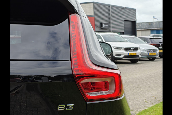 Volvo XC40 B3 180PK Plus Dark | H&K | Elektr. Stoelen | verw. Voorstoelen | ACC | 19''