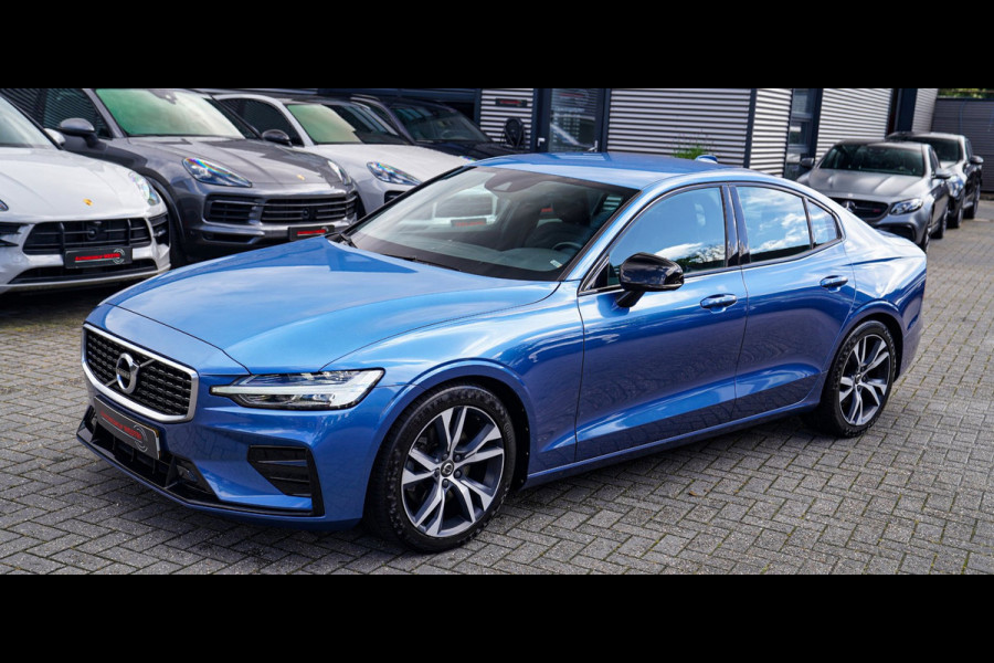 Volvo S60 2.0 T4 R-Design | Luxe R-design stoelen | Trekhaak | Memory stoelen | Camera | Carplay