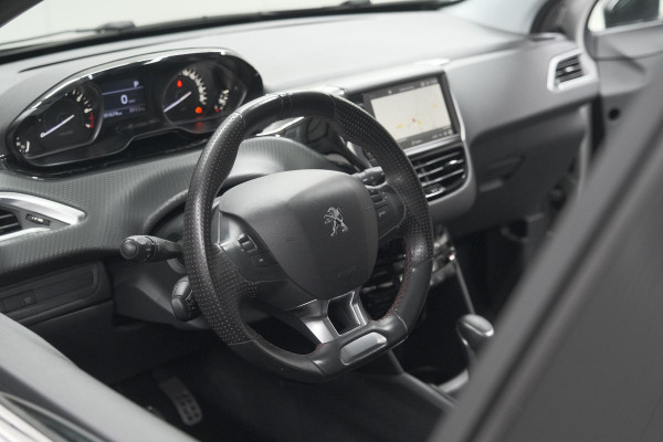 Peugeot 208 PureTech 110 EAT6 GT-line | Trekhaak | Apple Carplay | Climate Control | Parkeersensoren