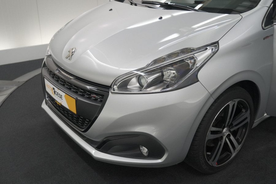 Peugeot 208 PureTech 110 EAT6 GT-line | Trekhaak | Apple Carplay | Climate Control | Parkeersensoren