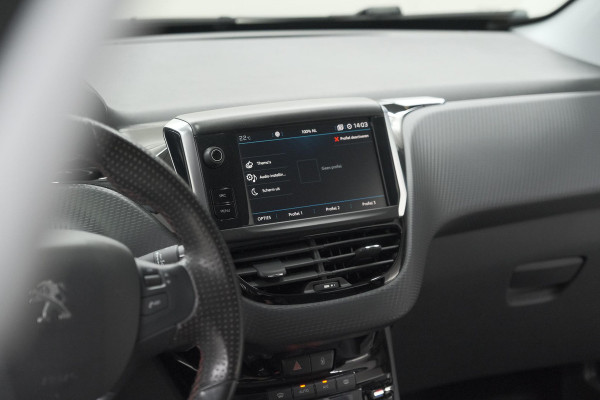 Peugeot 208 PureTech 110 EAT6 GT-line | Trekhaak | Apple Carplay | Climate Control | Parkeersensoren