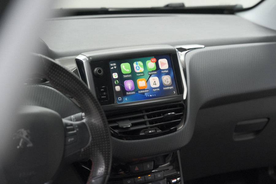 Peugeot 208 PureTech 110 EAT6 GT-line | Trekhaak | Apple Carplay | Climate Control | Parkeersensoren