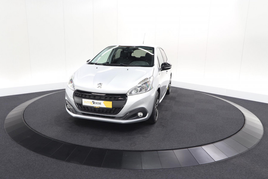 Peugeot 208 PureTech 110 EAT6 GT-line | Trekhaak | Apple Carplay | Climate Control | Parkeersensoren