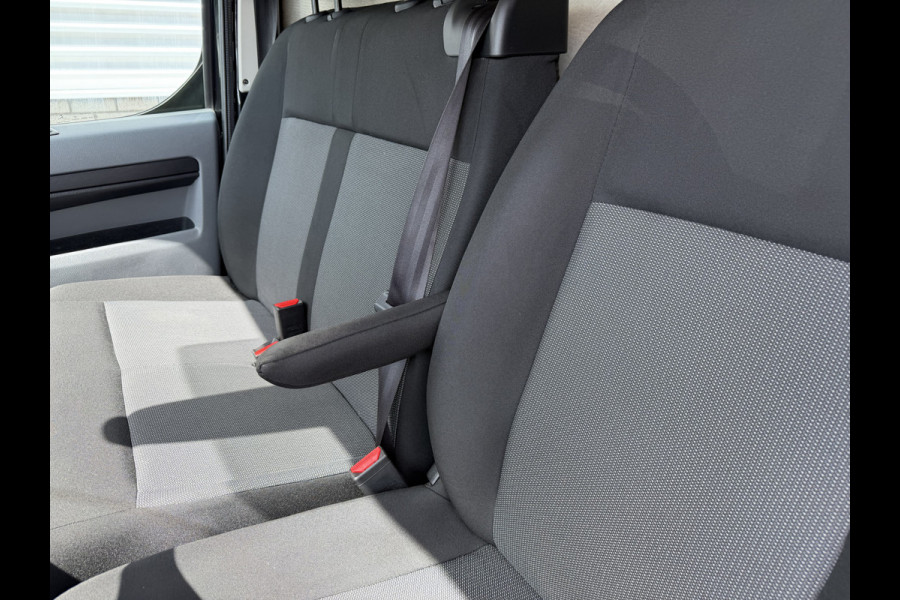 Opel Vivaro 2.0 CDTI 145pk L3H1 Edition / vaste prijs rijklaar € 15.950 ex / lease vanaf € / euro 6 / bpm vrij / imperial / trekhaak / airco / cruise / navi / camera