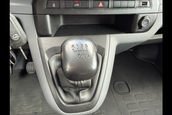 Opel Vivaro 2.0 CDTI 145pk L3H1 Edition / vaste prijs rijklaar € 15.950 ex / lease vanaf € / euro 6 / bpm vrij / imperial / trekhaak / airco / cruise / navi / camera