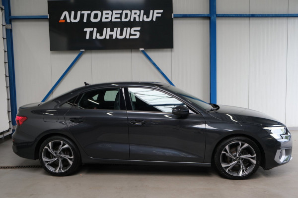 Audi A3 Limousine 35 TFSI S-Edition - Automaat - Airco, Cruise, Carplay, Lederen bekleding, Virtual Display, Stoelverwarming.