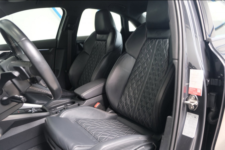 Audi A3 Limousine 35 TFSI S-Edition - Automaat - Airco, Cruise, Carplay, Lederen bekleding, Virtual Display, Stoelverwarming.