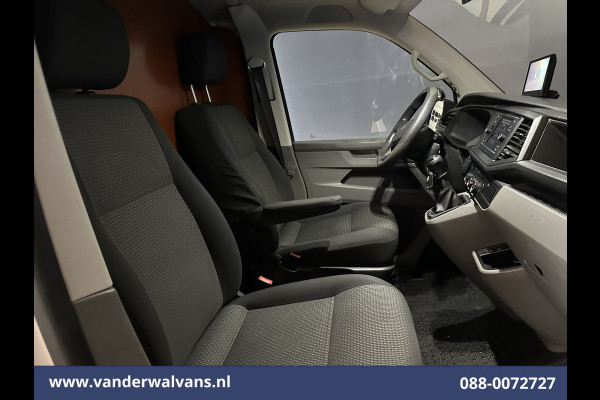 Volkswagen Transporter 2.0 TDI L2H1 Euro6 Airco | Apple Carplay | Imperiaal | Cruisecontrol | Camera | Trekhaak Android Auto, Parkeersensoren, Achterklep