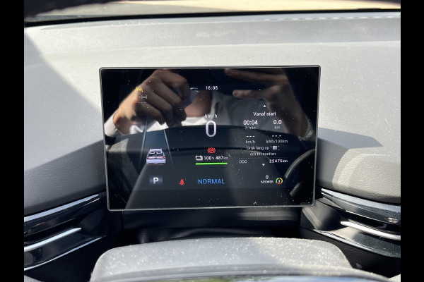 MG4 MG4 Electric Luxury 64 kWh SOH 97%|360 CAMERA| 7 JAAR MG GARANTIE T/M 02-2031| ELEK. STOEL| DODE HOEK SENSOR| STOEL + STUURVERWARMING| ADAPTIVE CRUISE CONTROL