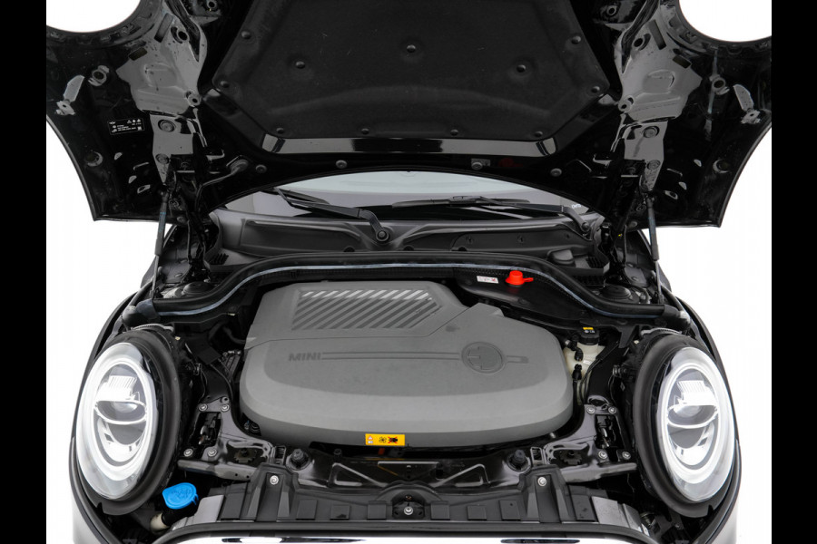 MINI Electric Yours 33 kWh [ 3-Fase-11kW ] {SoH-97%} (INCL-BTW) Aut. *HEATPUMP | PANO | LEATHER | DIGI-COCKPIT | HEAD-UP | FULL-LED | NAVI-FULLMAP | HEATED-SPORTSEATS | DAB | CRUISE | HARMAN/KARDON | CAMERA | KEYLESS | AMBIENTLIGHT | 17"ALU*