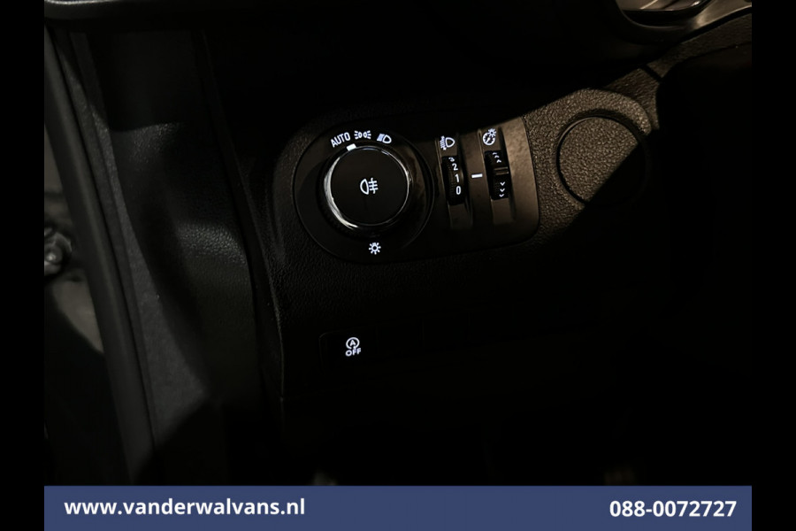 Opel Combo 1.6D 100pk L1H1 Euro6 Airco | Imperiaal | Navigatie | Apple Carplay | Cruisecontrol | Trekhaak Android Auto, Parkeersensoren, Sidebars