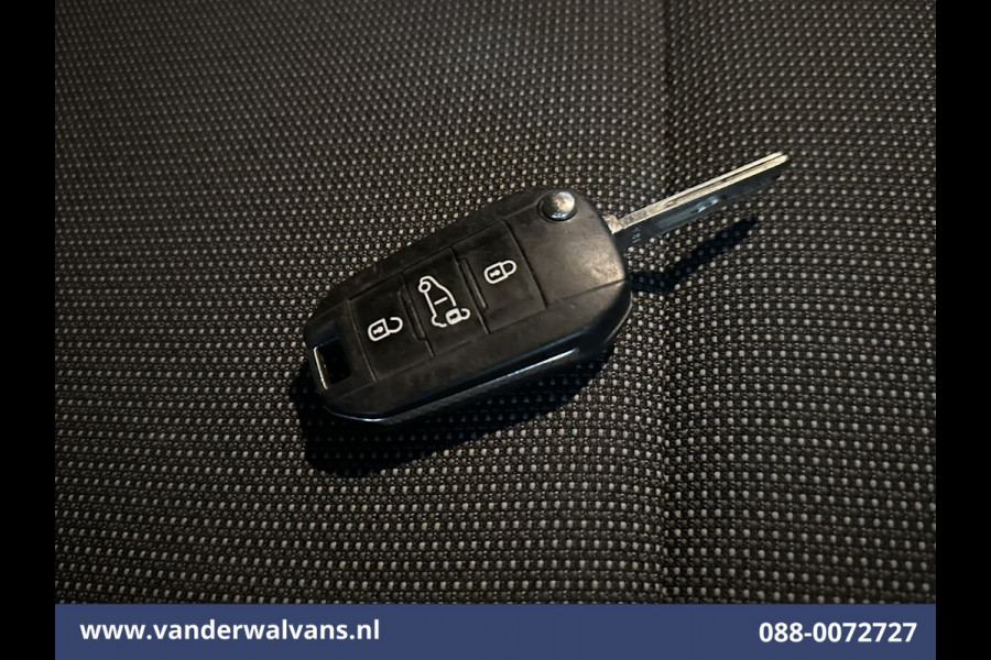 Opel Combo 1.6D 100pk L1H1 Euro6 Airco | Imperiaal | Navigatie | Apple Carplay | Cruisecontrol | Trekhaak Android Auto, Parkeersensoren, Sidebars