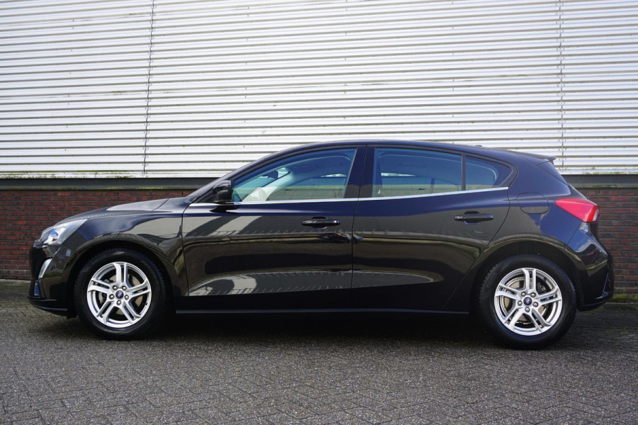 Ford Focus 1.0 EcoBoost Edition Business/1 Eigenaar/Camera/ All-Seasonbanden.
