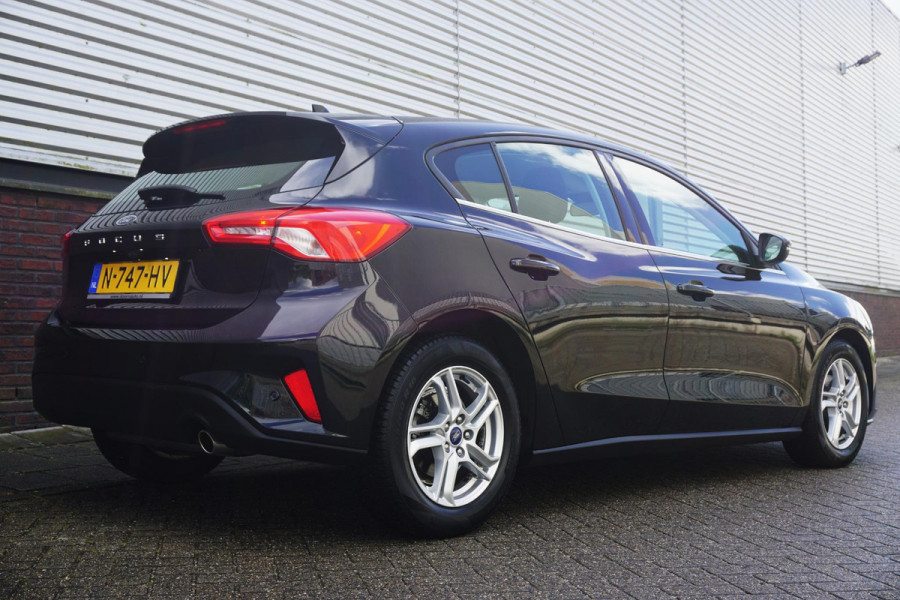 Ford Focus 1.0 EcoBoost Edition Business/1 Eigenaar/Camera/ All-Seasonbanden.