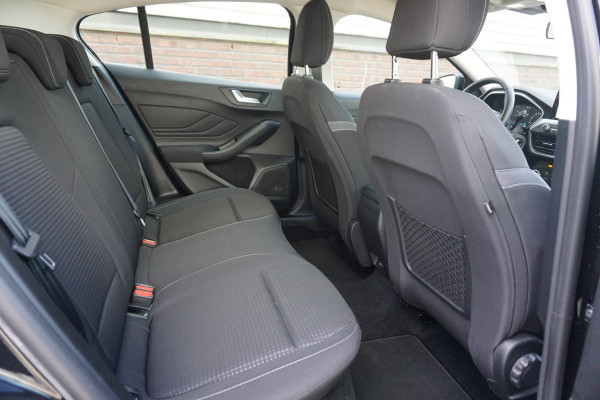 Ford Focus 1.0 EcoBoost Edition Business/1 Eigenaar/Camera/ All-Seasonbanden.