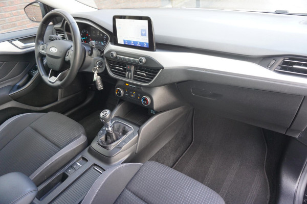 Ford Focus 1.0 EcoBoost Edition Business/1 Eigenaar/Camera/ All-Seasonbanden.