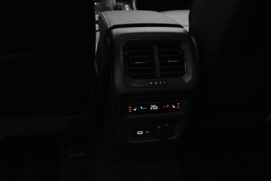 Seat Tarraco 1.4 TSI e-Hybrid 245 PK PHEV FR Business, Trekhaak, Leder, Stoelverwarming, Carplay, Camera