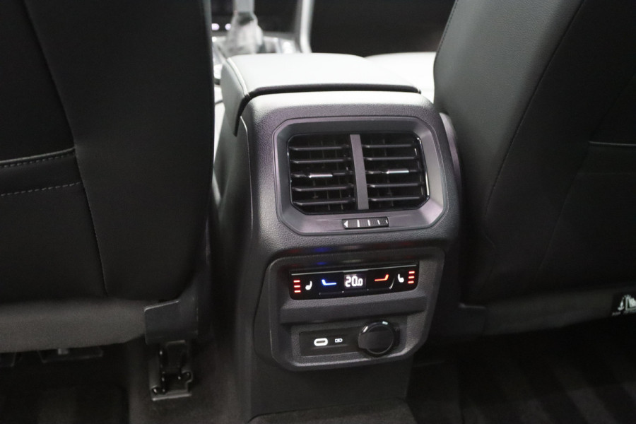 Seat Tarraco 1.4 TSI e-Hybrid 245 PK PHEV FR Business, Trekhaak, Leder, Stoelverwarming, Carplay, Camera