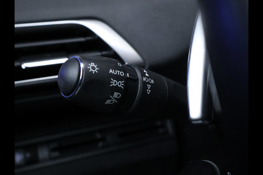Peugeot 5008 1.2 PureTech Allure Avantage Sport (APPLE CARPLAY,NAVI,CAMERA,360 VIEW,GETINT,CLIMATE,CRUISE,SPORTSTOELEN,LM VELGEN)