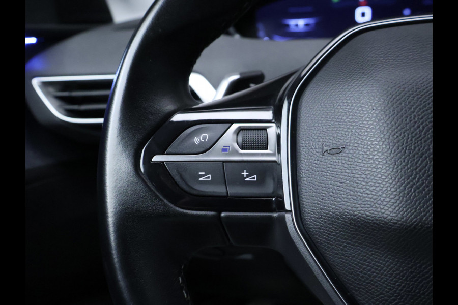 Peugeot 5008 1.2 PureTech Allure Avantage Sport (APPLE CARPLAY,NAVI,CAMERA,360 VIEW,GETINT,CLIMATE,CRUISE,SPORTSTOELEN,LM VELGEN)
