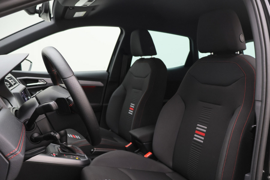 Seat Arona 1.0 TSI Xcellence Business Intense Automaat LED, Apple Carplay, ACC, Camera, Sfeerverlichting, PDC