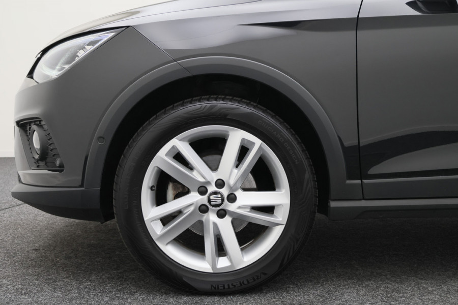 Seat Arona 1.0 TSI Xcellence Business Intense Automaat LED, Apple Carplay, ACC, Camera, Sfeerverlichting, PDC