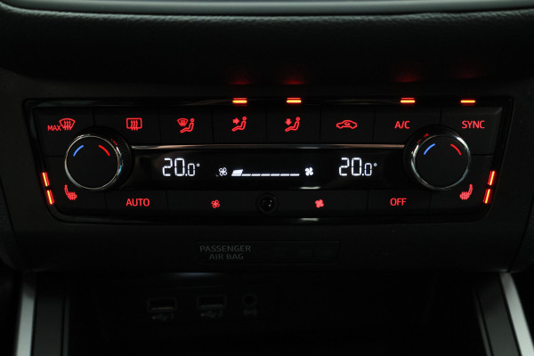 Seat Arona 1.0 TSI Xcellence Business Intense Automaat LED, Apple Carplay, ACC, Camera, Sfeerverlichting, PDC