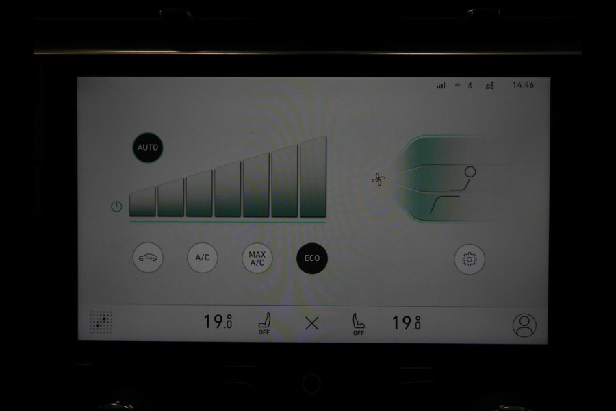 Lynk & Co 01 1.5 PHEV Plug-In ZWARTE HEMEL/360CAM/SCHUIFDAK/LED/20"LMV!