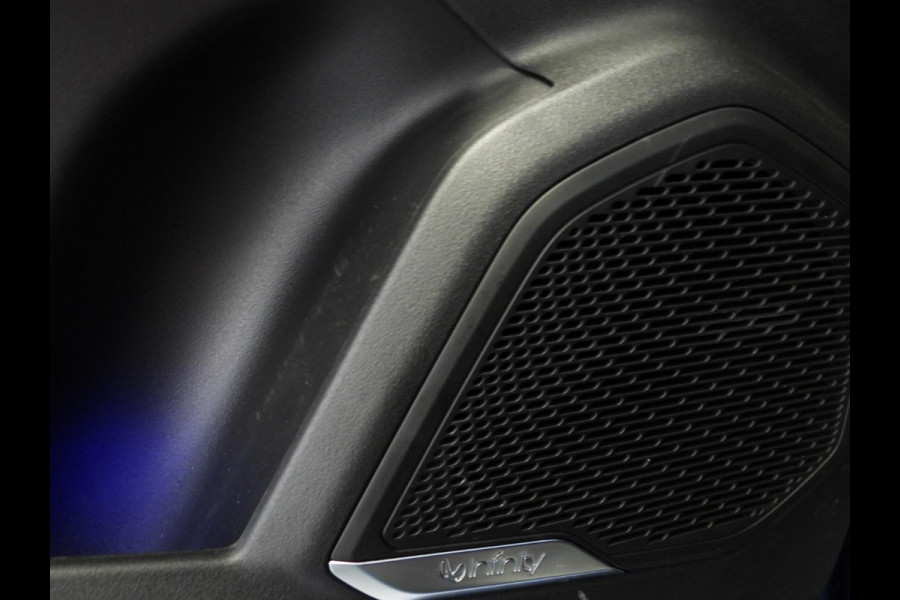 Lynk & Co 01 1.5 PHEV Plug-In ZWARTE HEMEL/360CAM/SCHUIFDAK/LED/20"LMV!