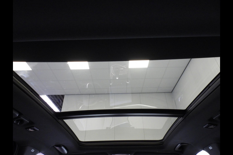 Lynk & Co 01 1.5 PHEV Plug-In ZWARTE HEMEL/360CAM/SCHUIFDAK/LED/20"LMV!
