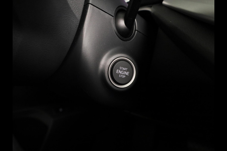 Škoda Octavia Combi Business Edition Plus m-HEV 1.5 TSI 150 pk 7 versn. DSG | Winter pakket | Lichtmetalen velgen 18" Lerna Antraciet
