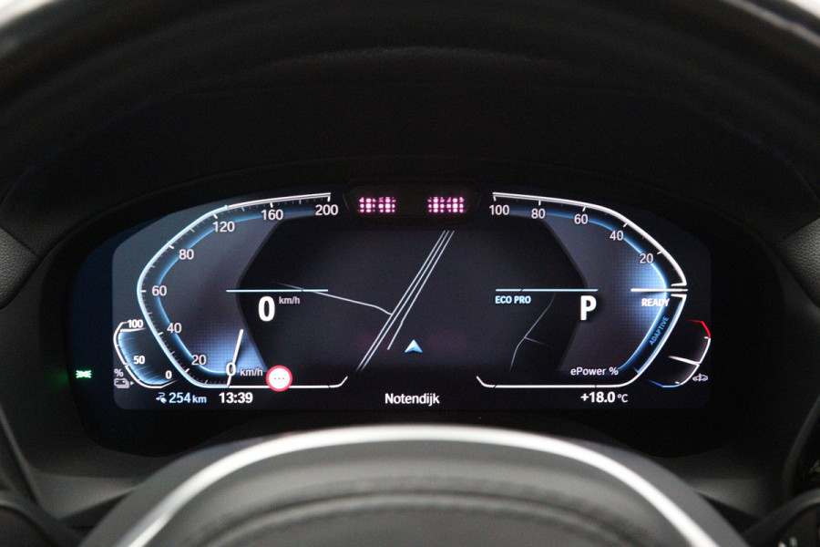 BMW iX3 High Executive 80 kWh 286 PK, SOH 99 %, Panoramadak, Driving Ass. Prof, 360 Camera, Head-Up, Carplay