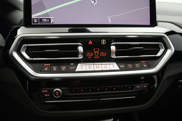 BMW iX3 High Executive 80 kWh 286 PK, SOH 99 %, Panoramadak, Driving Ass. Prof, 360 Camera, Head-Up, Carplay