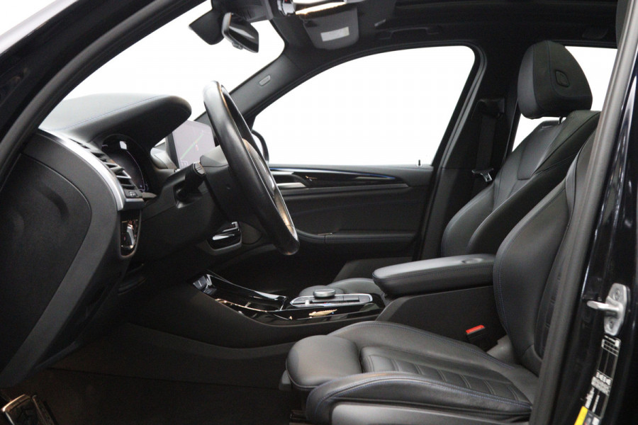 BMW iX3 High Executive 80 kWh 286 PK, SOH 99 %, Panoramadak, Driving Ass. Prof, 360 Camera, Head-Up, Carplay