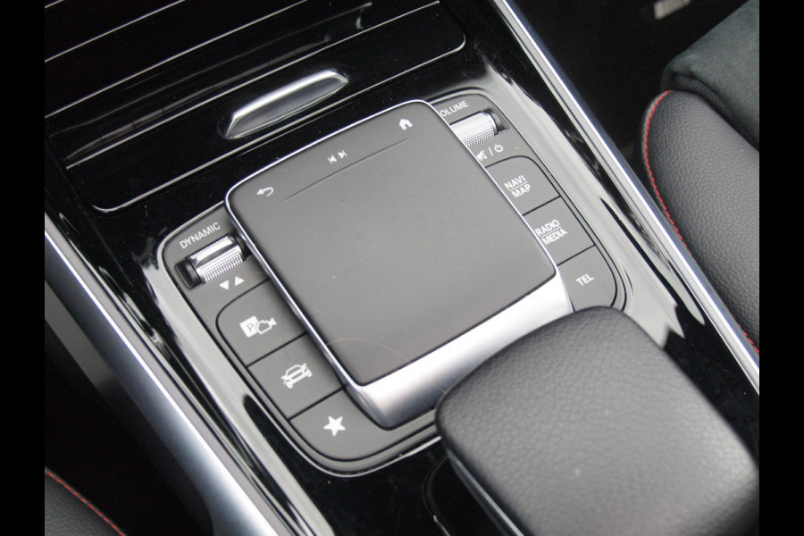 Mercedes-Benz EQB 250 AMG Line 7 Persoons 67 kWh | SOH 94% | Panoramadak | 360 Camera | Burmester | Apple Carplay |