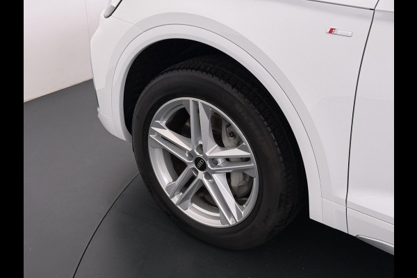 Audi Q5 50 TFSI e Pro Line S LINE IN- EN EXTERIEUR| 8.000KM!| MATRIX LED| CAMERA| ELEKTRISCHE ACHTERKLEP| BTW| LANE-ASSIST|