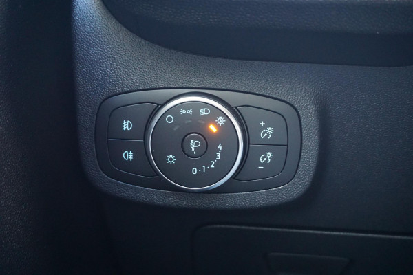 Ford Fiesta 1.0 EcoB.95PK Connected/Dealeronderhouden/1e Eig./ Parkeersensoren.
