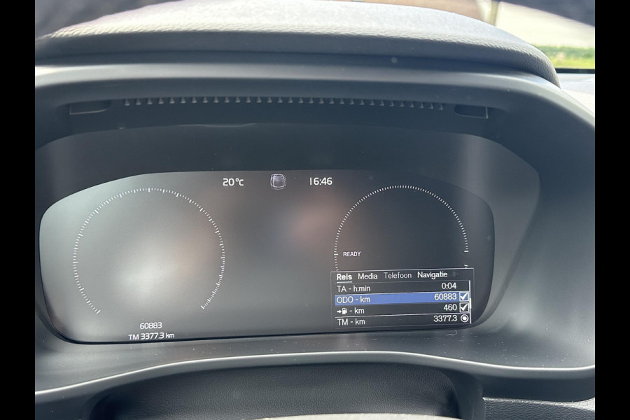 Volvo XC40 1.5 T4 Plug-in hybrid Core Bright BOMVOL! | STOEL + STUURVERWARMING |ELEK. TREKHAAK | KEYLESS | DODEHOEK | ADAP. CRUISE | CAMERA | ELEK. ACHTERKLEP | DRAADLOZE TEL LADER | RIJKLAAR! MET 12 MND BOVAG GARANTIE | DEALER ONDERHOUDEN