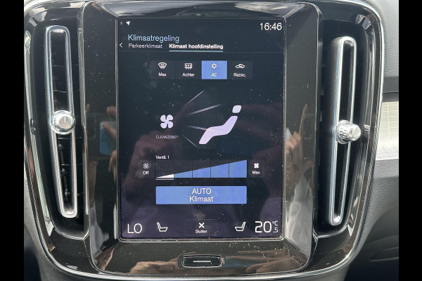 Volvo XC40 1.5 T4 Plug-in hybrid Core Bright BOMVOL! | STOEL + STUURVERWARMING |ELEK. TREKHAAK | KEYLESS | DODEHOEK | ADAP. CRUISE | CAMERA | ELEK. ACHTERKLEP | DRAADLOZE TEL LADER | RIJKLAAR! MET 12 MND BOVAG GARANTIE | DEALER ONDERHOUDEN