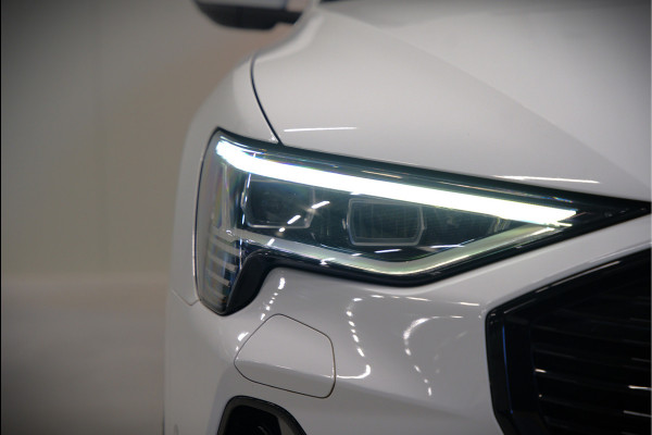 Audi e-tron e-tron 50 quattro Launch edition Black 71 kWh | Black Edition | Panoramadak | Memory Seat | Luchtvering | Adaptive Cruise Control | Keyless | Matrix LED | Stoelverwarming | NAP | SOH 92,28%