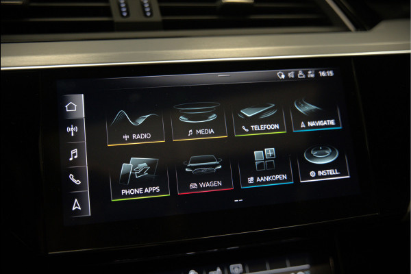 Audi e-tron e-tron 50 quattro Launch edition Black 71 kWh | Black Edition | Panoramadak | Memory Seat | Luchtvering | Adaptive Cruise Control | Keyless | Matrix LED | Stoelverwarming | NAP | SOH 92,28%