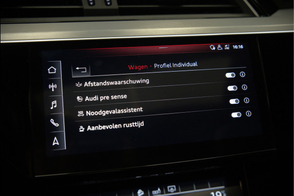 Audi e-tron e-tron 50 quattro Launch edition Black 71 kWh | Black Edition | Panoramadak | Memory Seat | Luchtvering | Adaptive Cruise Control | Keyless | Matrix LED | Stoelverwarming | NAP | SOH 92,28%