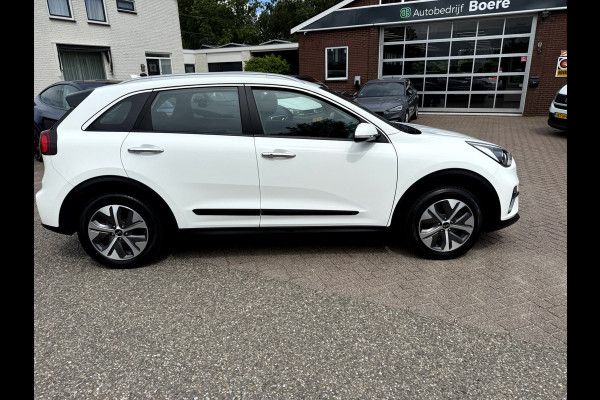 Kia e-Niro DynamicLine 64 kWh Trekhaak, Camera, App Connect